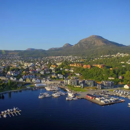 Appartement Charming In The Harbour Of Jørpeland